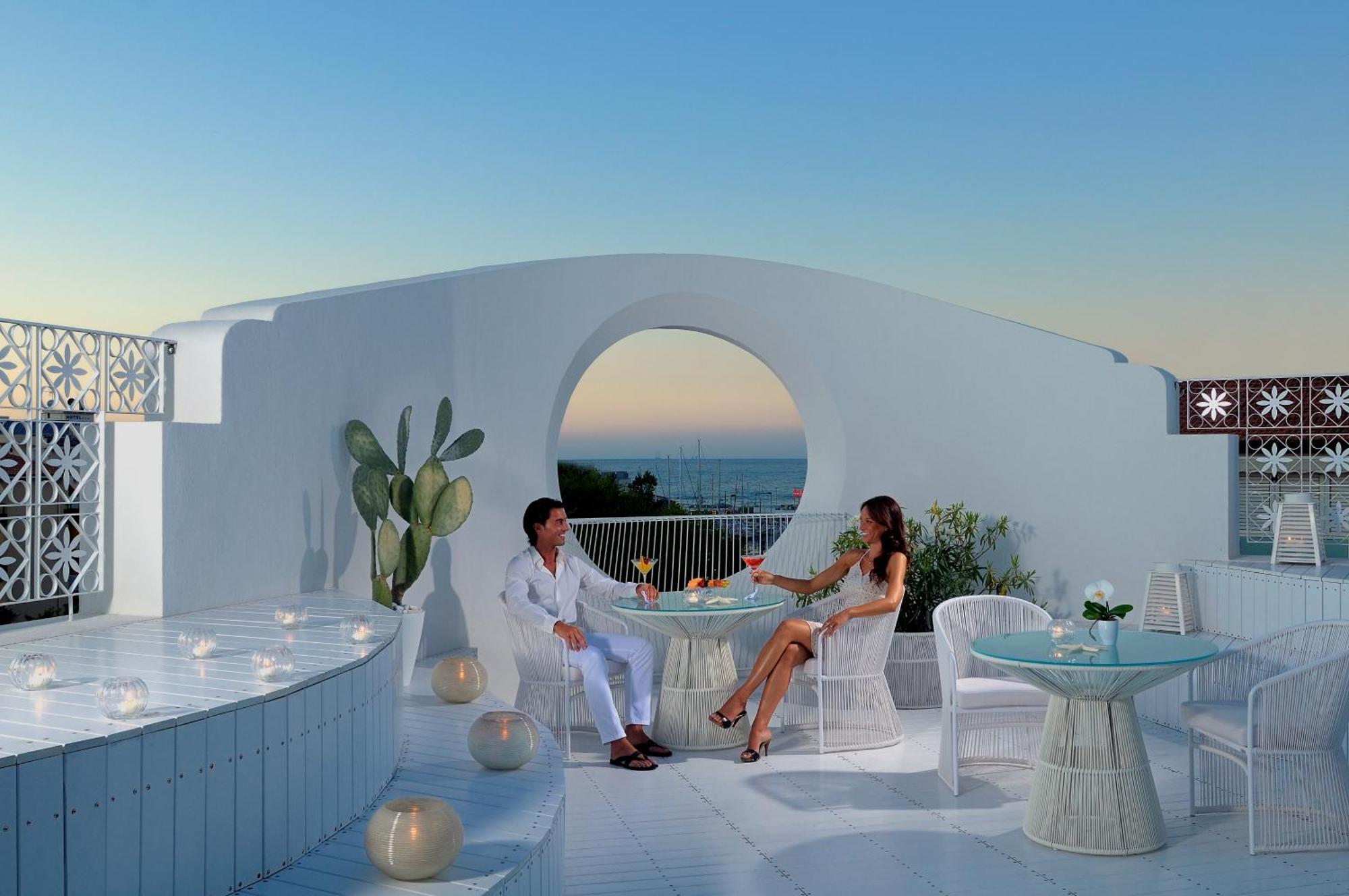 Hotel Al Cavallino Bianco Riccione Dış mekan fotoğraf