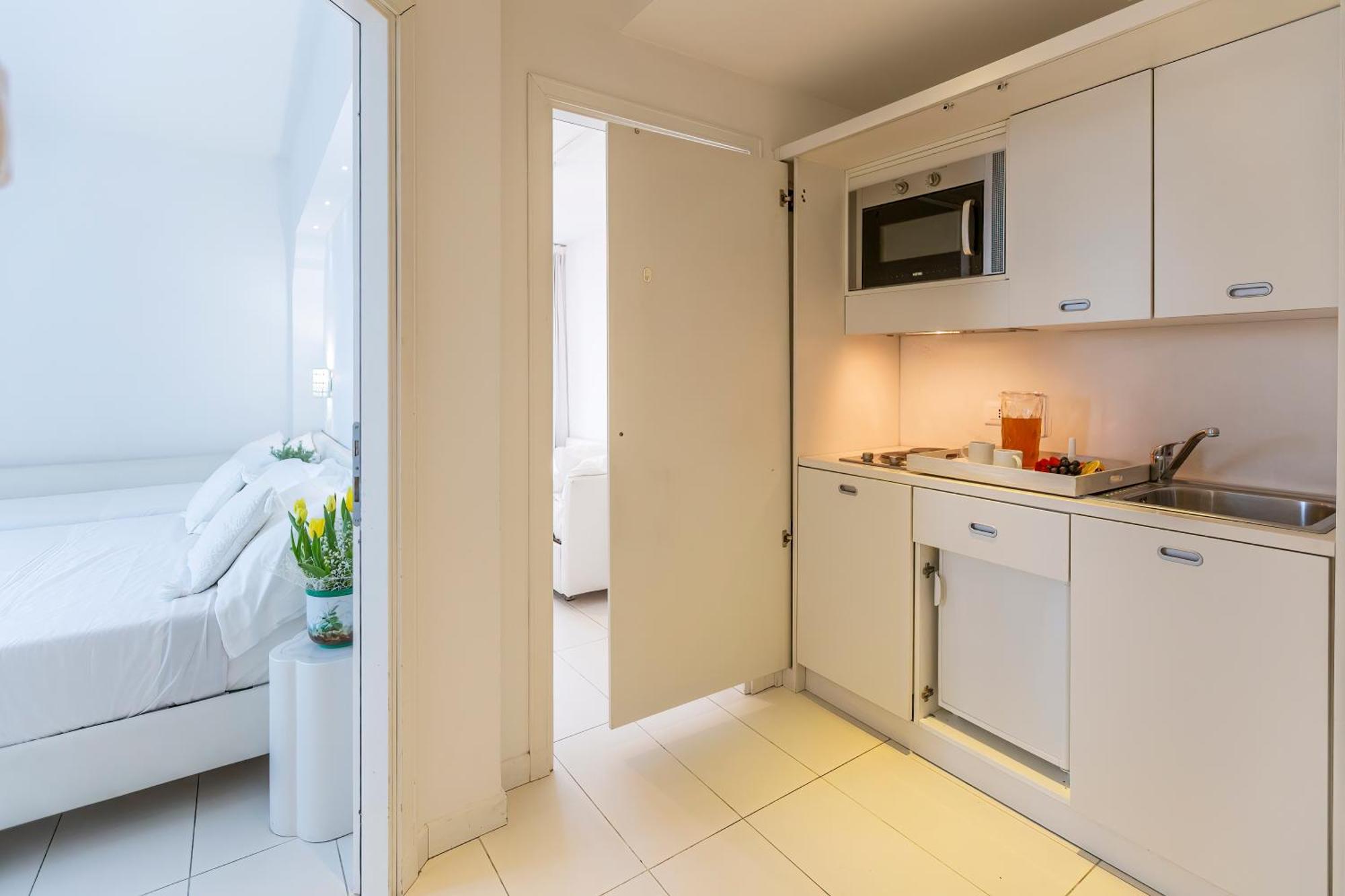 Hotel Al Cavallino Bianco Riccione Dış mekan fotoğraf